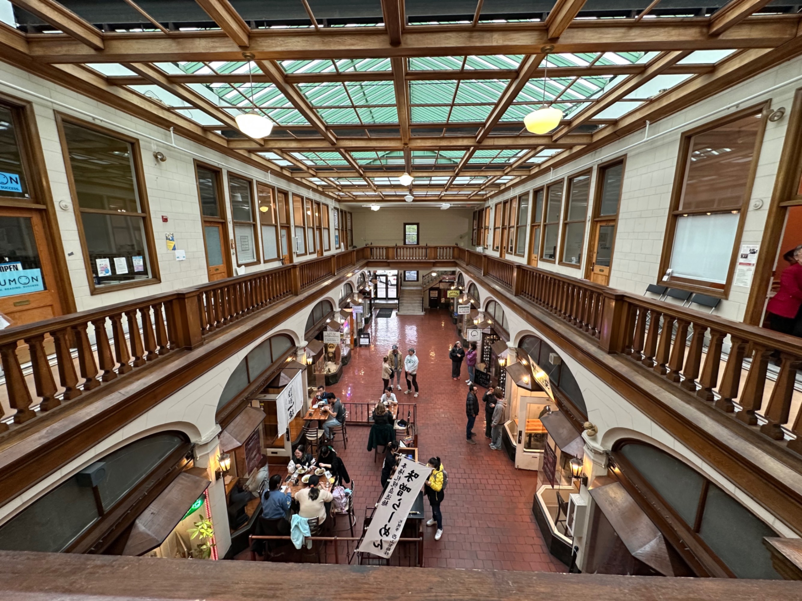 Coolidge Corner Arcade